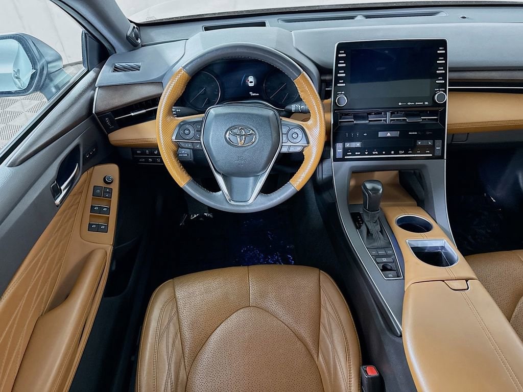 Used 2022 Toyota Avalon Limited Sedan
