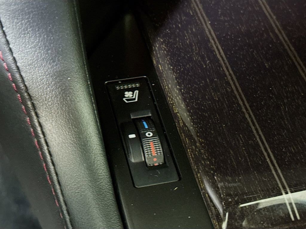 2023 Lexus GX PREMIUM - Photo 11