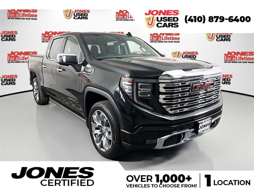 2023 GMC Sierra 4WD Crew Cab Short Box Denali's photo
