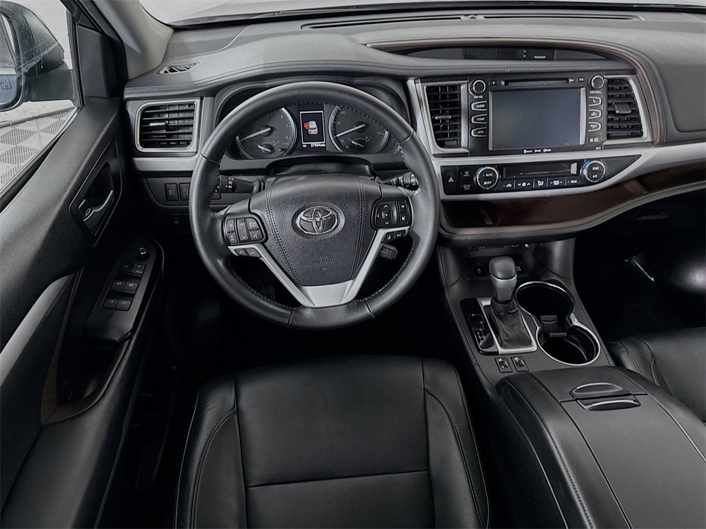 2018 Toyota Highlander XLE photo 3