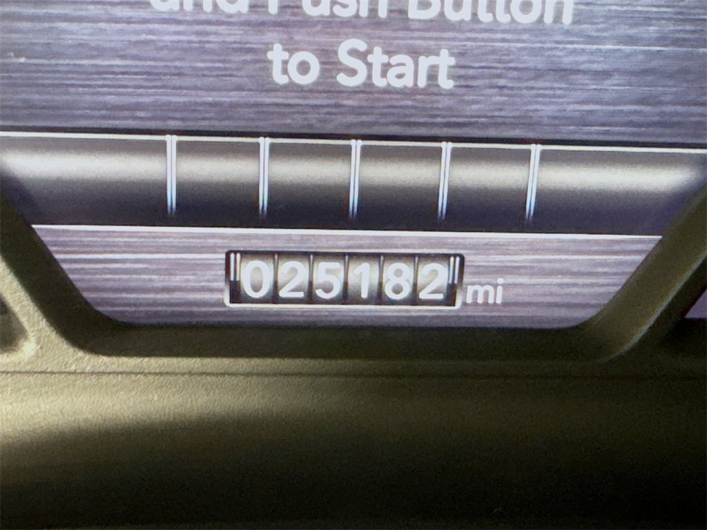 2022 Ram 1500 Big Horn Lone Star photo 3