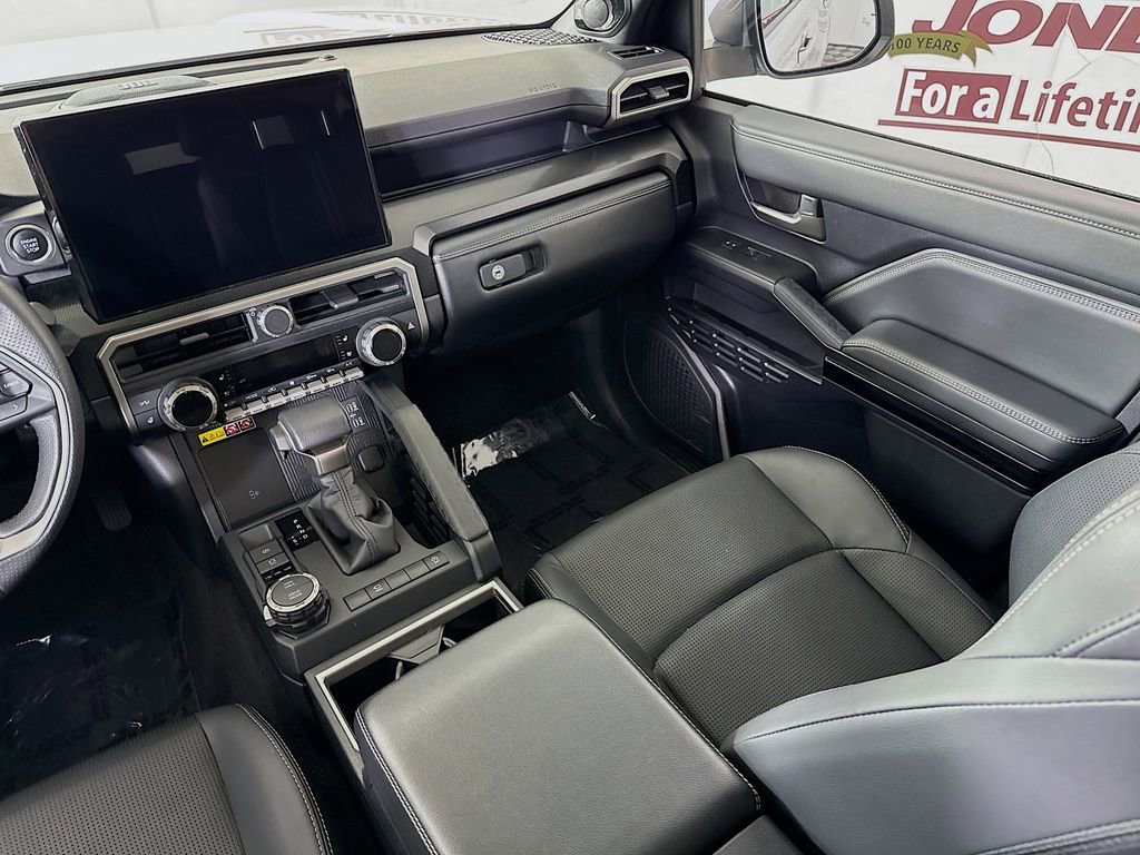 2025 Toyota 4Runner Limited - Photo 27