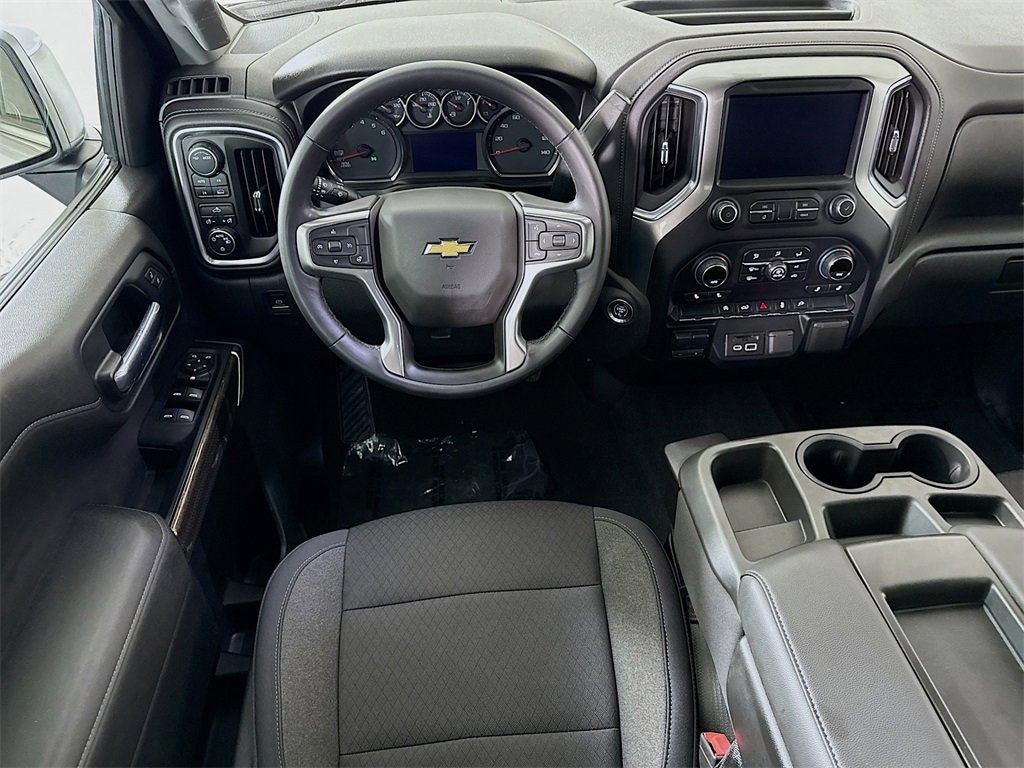 Used 2020 Chevrolet Silverado 1500 LT Truck Crew Cab