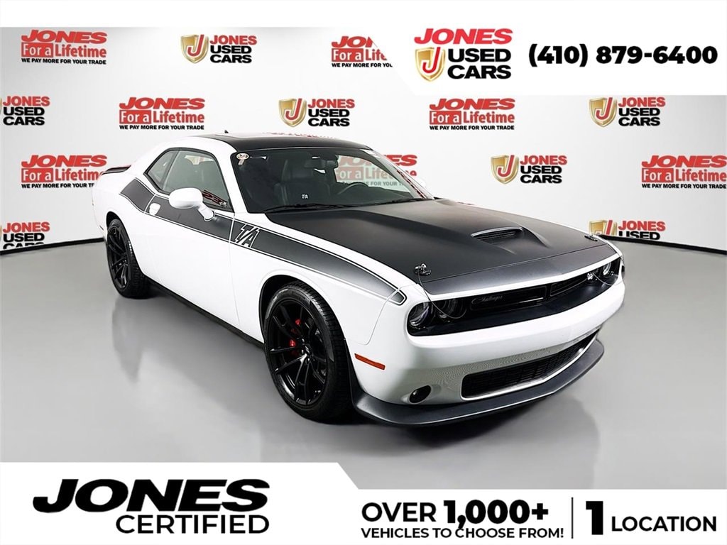 2020 Dodge Challenger R/T's photo