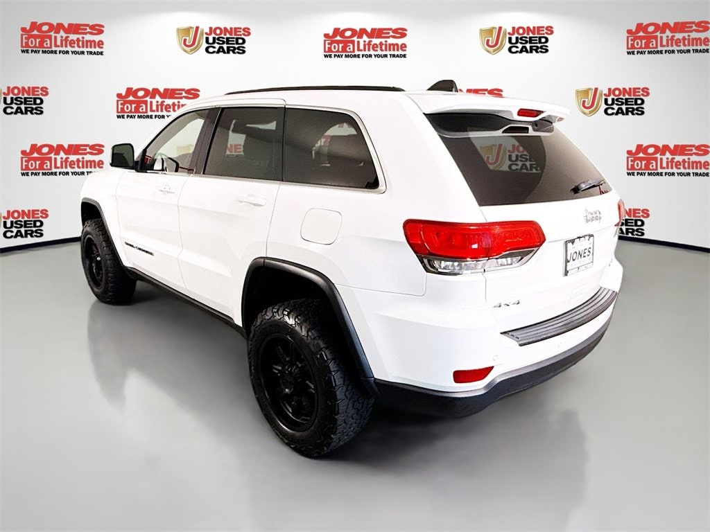 Used 2018 Jeep Grand Cherokee Laredo SUV