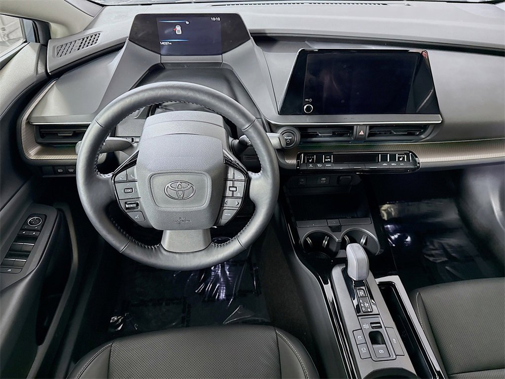 2024 Toyota Prius XLE photo 3