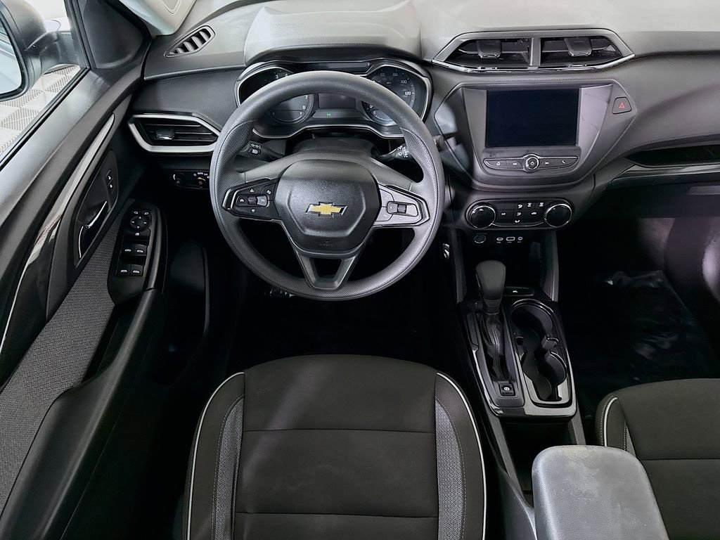Used 2023 Chevrolet Trailblazer LS SUV