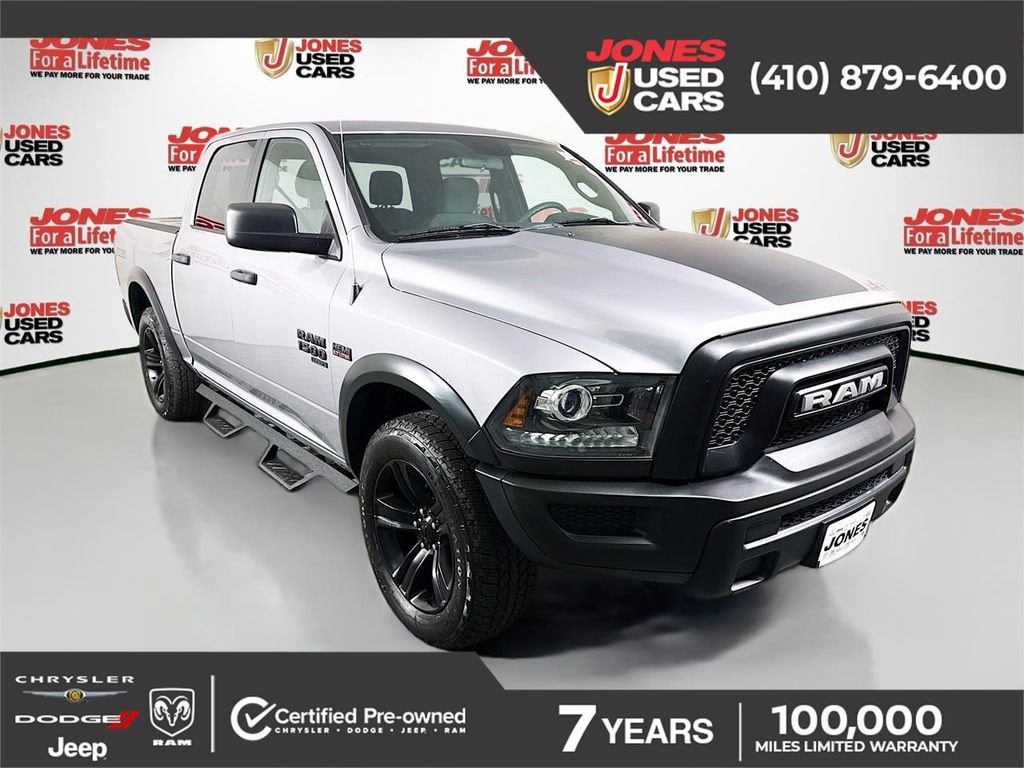 2021 RAM 1500 Classic Warlock 4x4 Crew Cab 5'7's photo