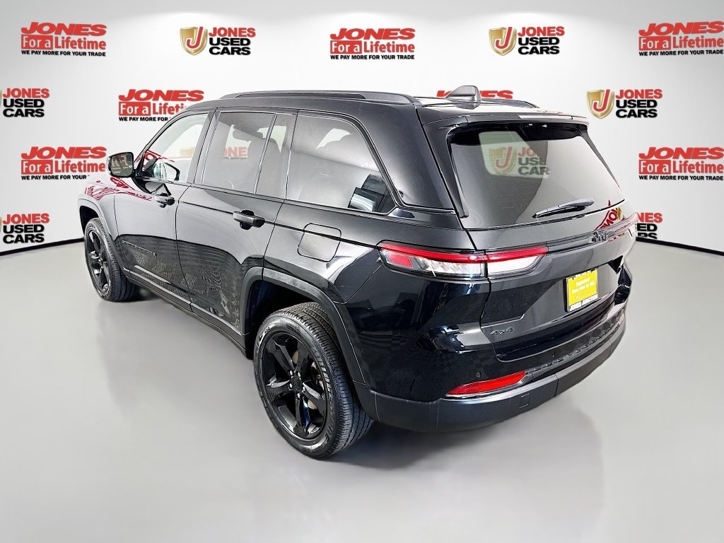 Used 2023 Jeep Grand Cherokee Altitude X SUV