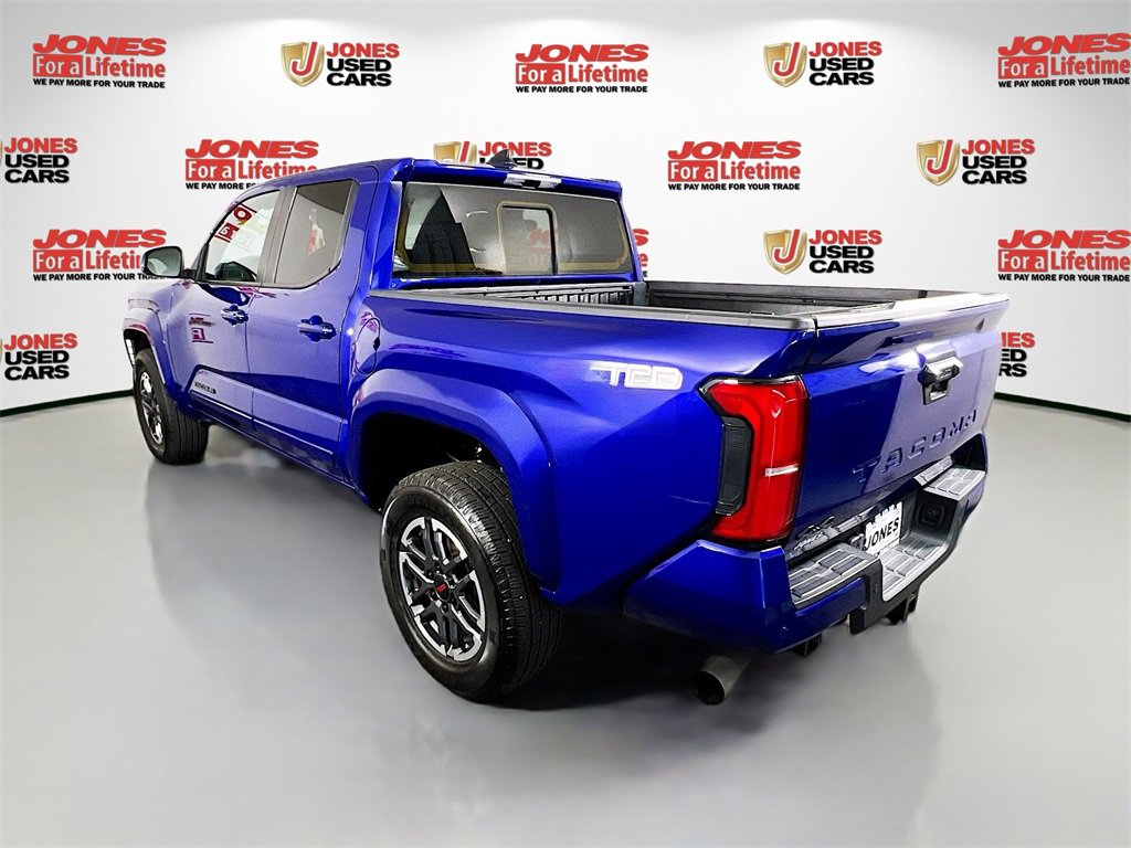 2024 Toyota Tacoma TRD Sport photo 2
