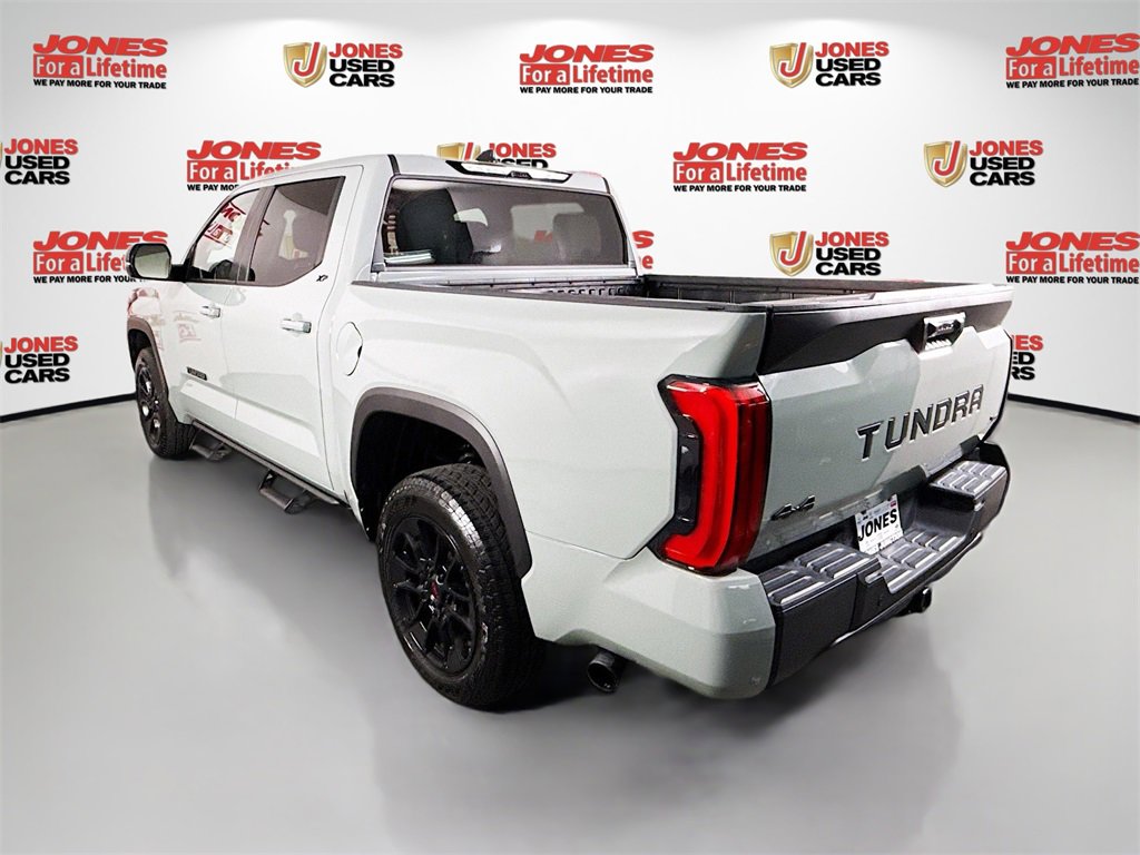 2024 Toyota Tundra SR5 photo 2