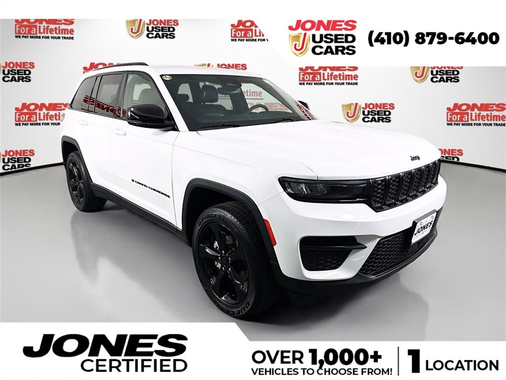 2023 Jeep Grand Cherokee Altitude's photo