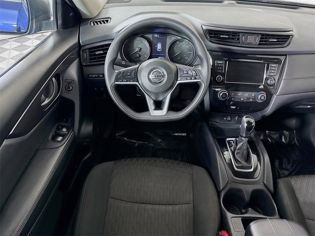 2020 Nissan Rogue S photo 3