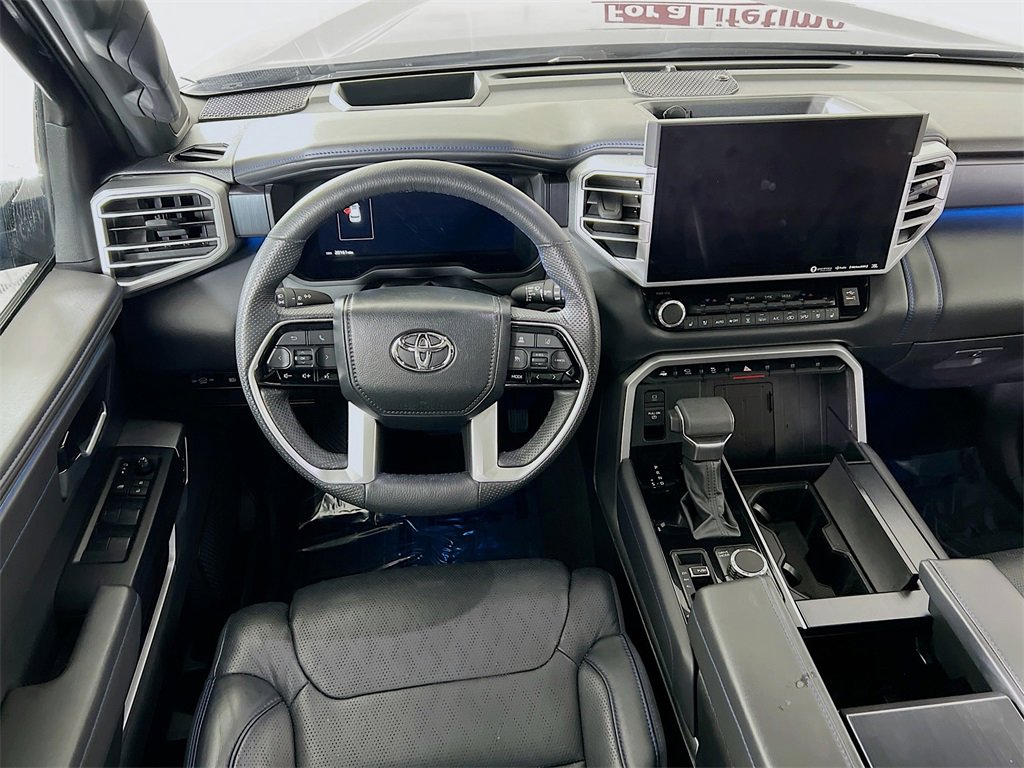 2024 Toyota Sequoia Platinum photo 3