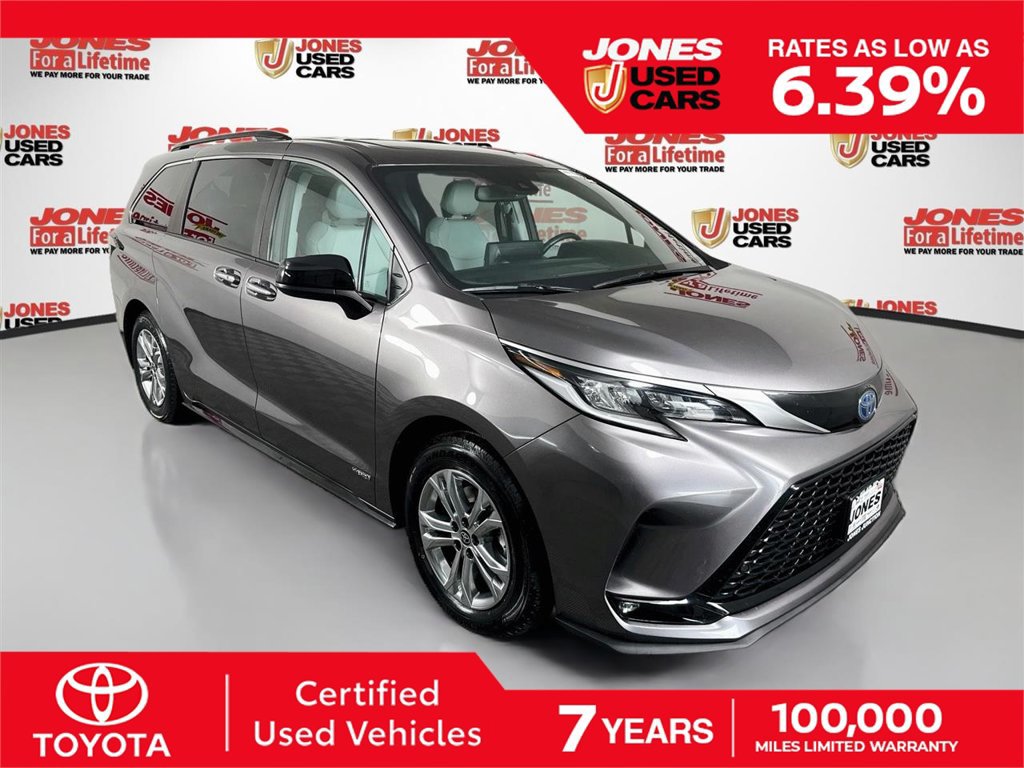 2021 Toyota Sienna XSE