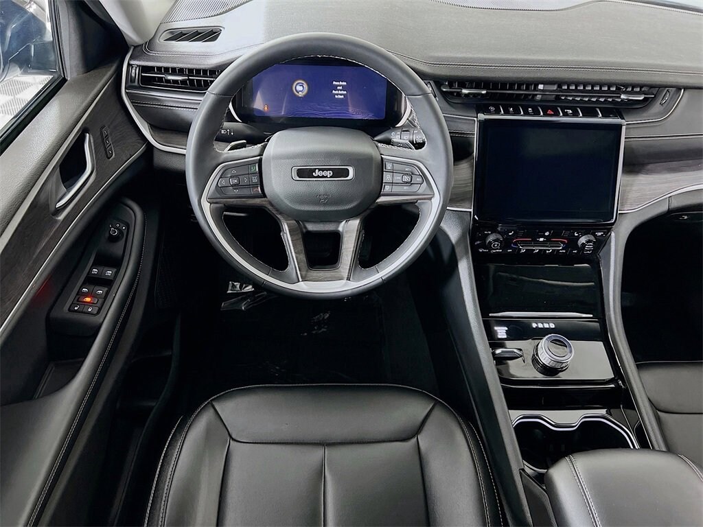 Used 2023 Jeep Grand Cherokee Limited SUV