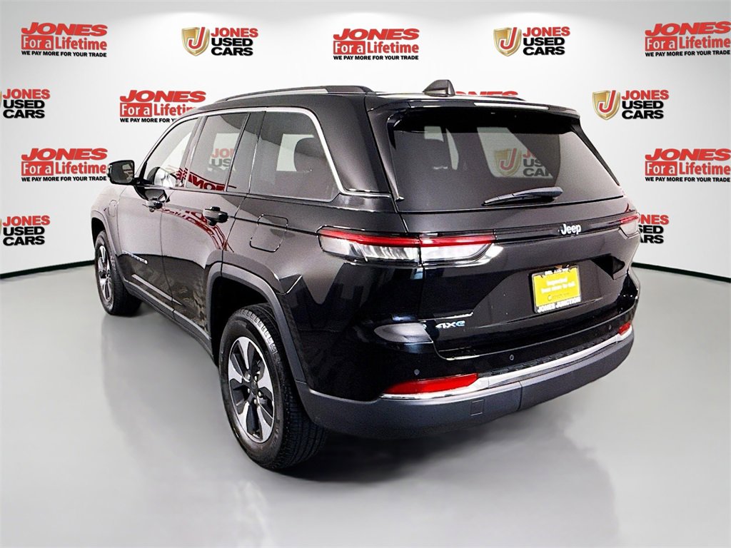 2022 Jeep Cherokee Limited 4xe photo 2