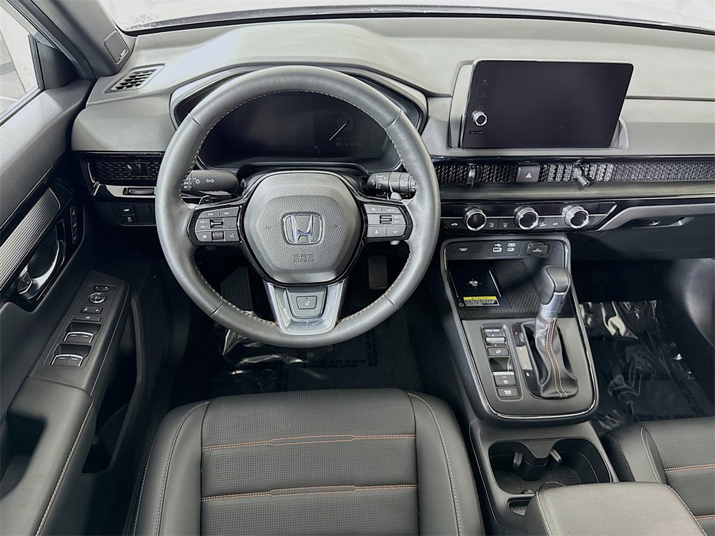 2024 Honda CR-V Hybrid Sport Touring photo 3