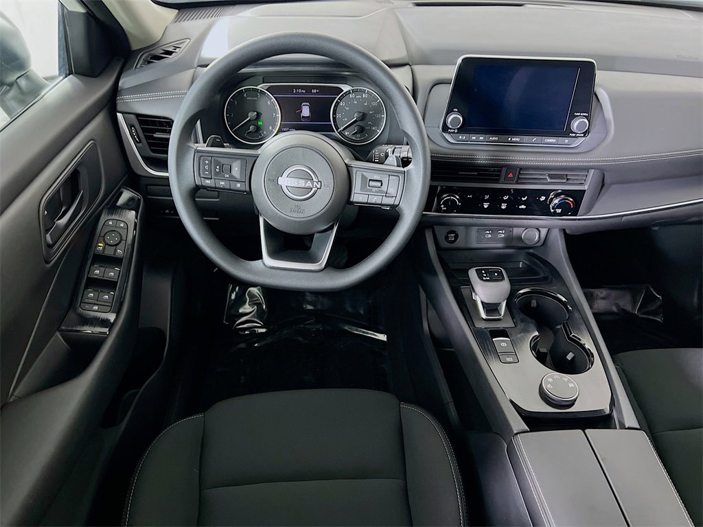 2024 Nissan Rogue S photo 3