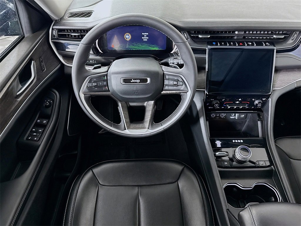 2023 Jeep Grand Cherokee 4xe photo 3