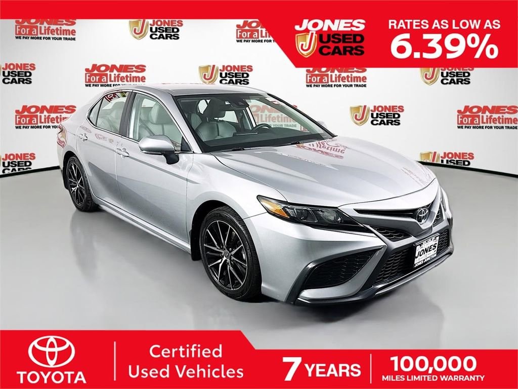 Used 2024 Toyota Camry SE Sedan