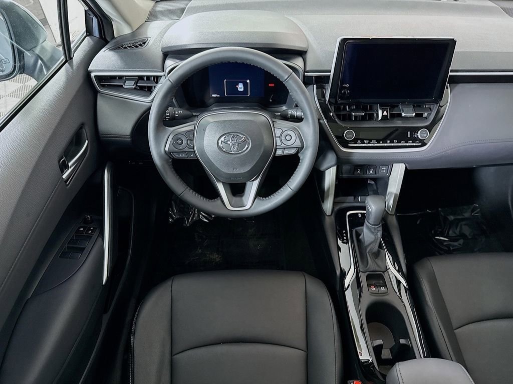 Used 2024 Toyota Corolla Cross XLE SUV