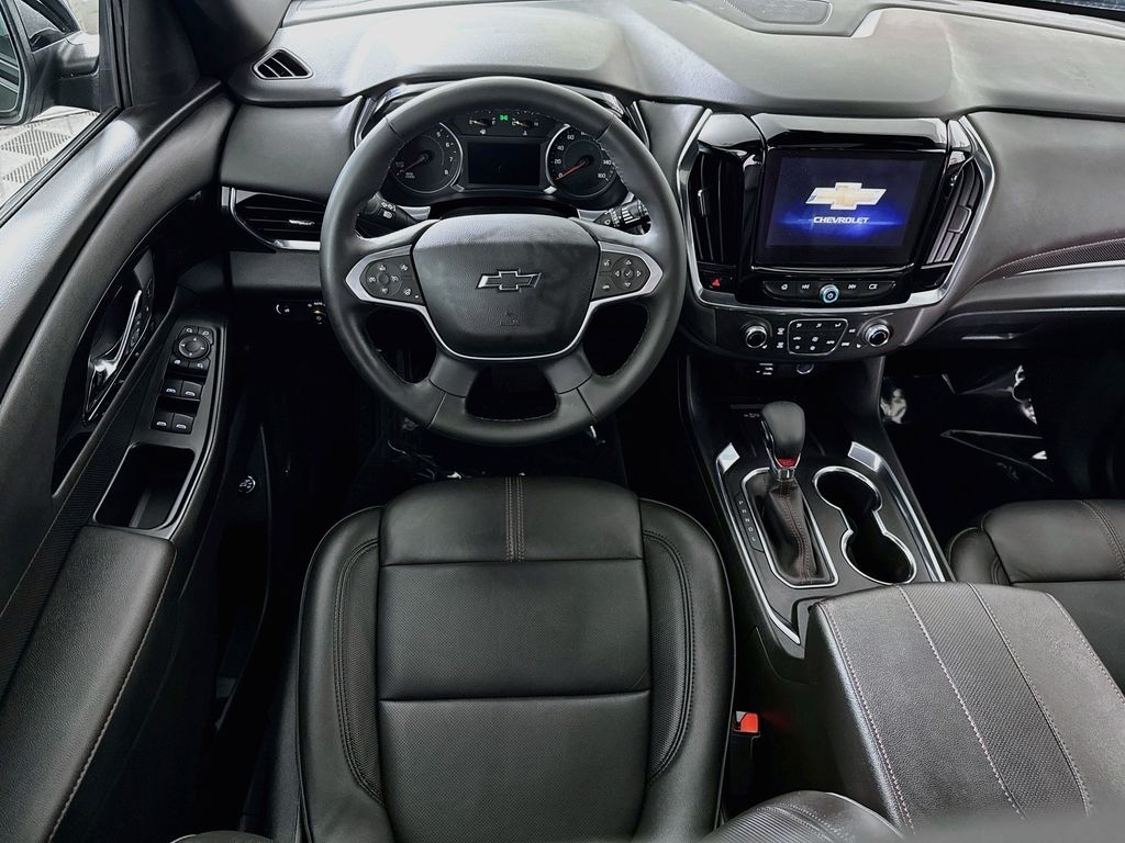 Used 2023 Chevrolet Traverse RS SUV