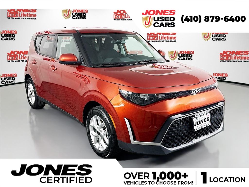 2024 Kia Soul LX