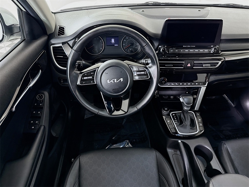 Certified 2022 Kia Seltos EX SUV