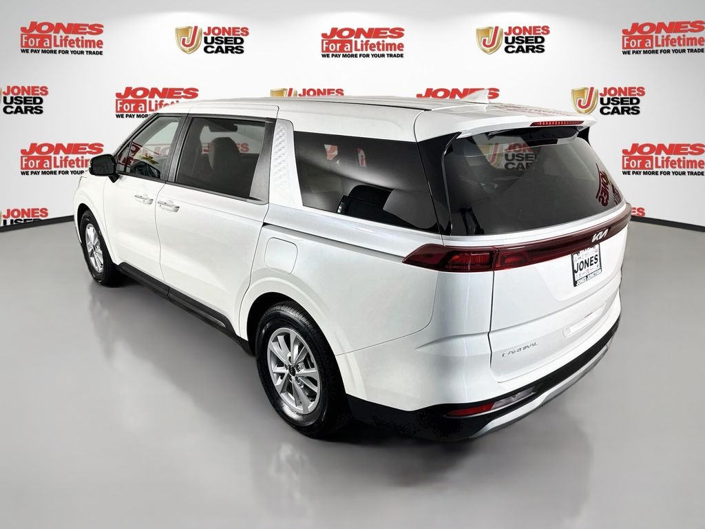Certified 2024 Kia Carnival LX MPV
