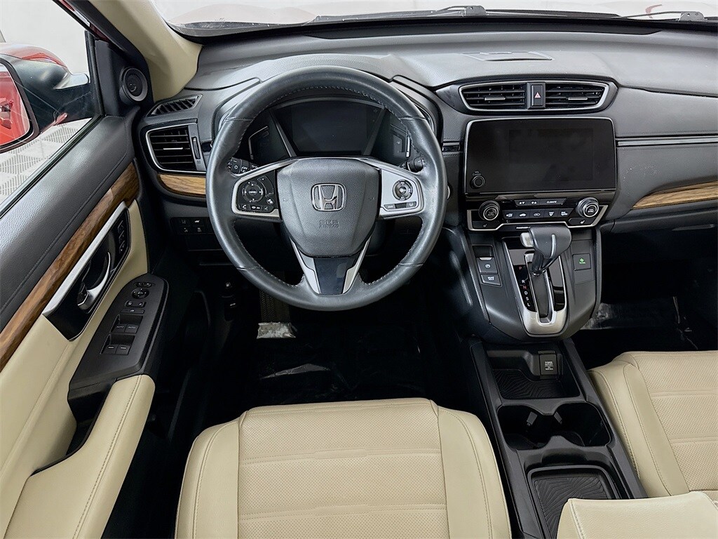2019 Honda CR-V Touring photo 2
