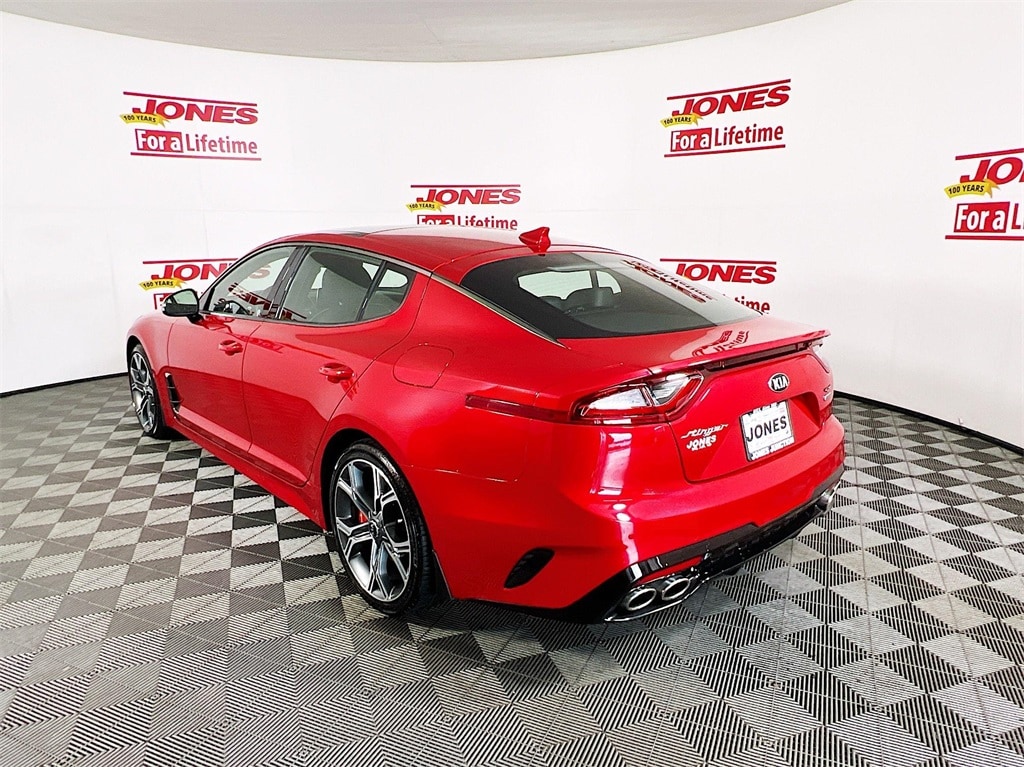 Used 2018 Kia Stinger GT2 with VIN KNAE55LC0J6025096 for sale in Fallston, MD