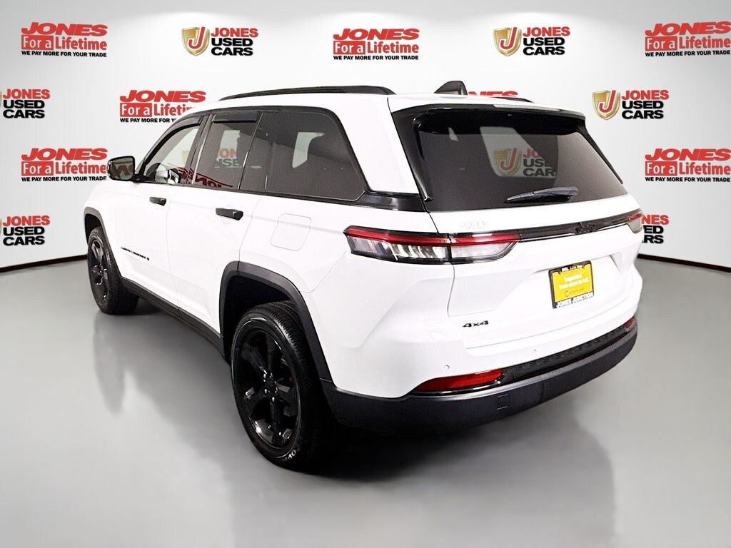 Used 2023 Jeep Grand Cherokee Altitude X SUV