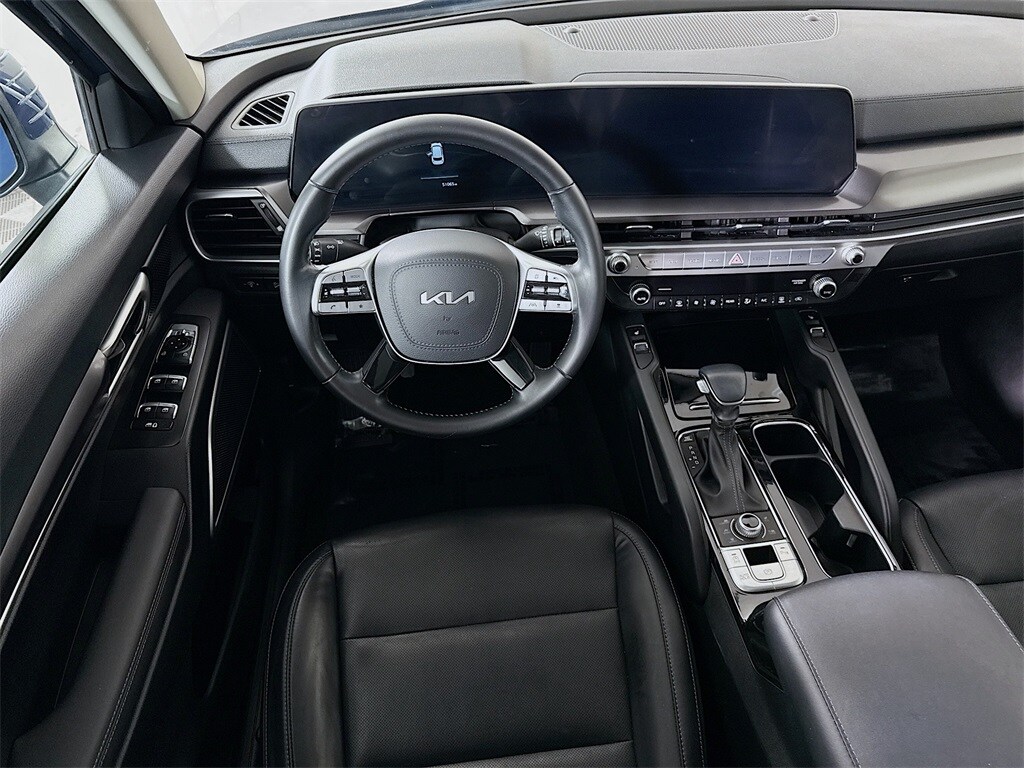 2023 Kia Telluride S photo 3