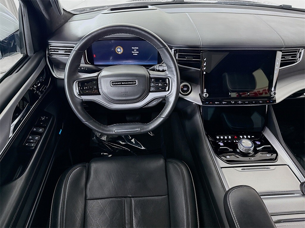 2022 Jeep Grand Wagoneer II photo 3