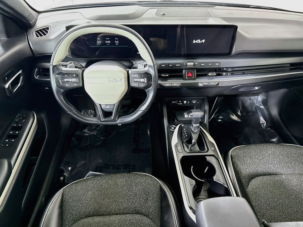 Certified 2025 Kia K4 GT-Line Sedan