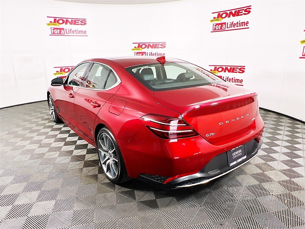 2022 Genesis G70 2.0T photo 2