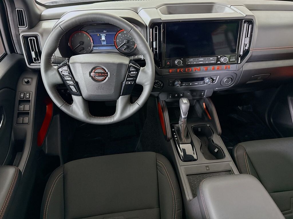 Used 2025 Nissan Frontier PRO-4X Truck Crew Cab