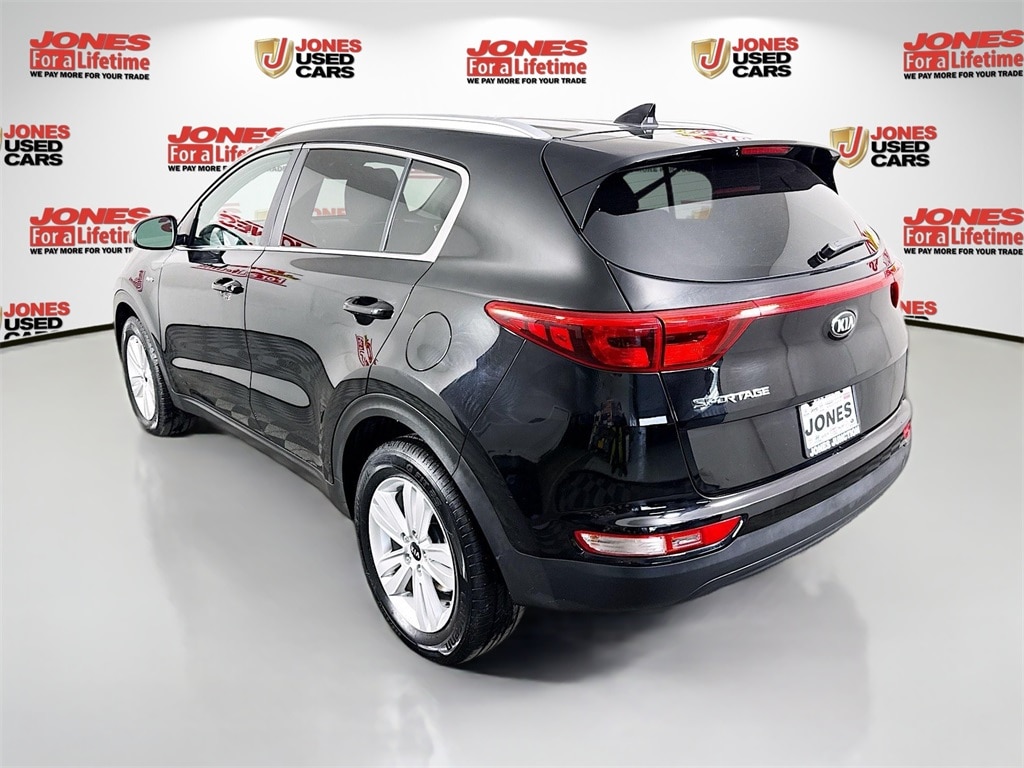 Used 2018 Kia Sportage LX SUV