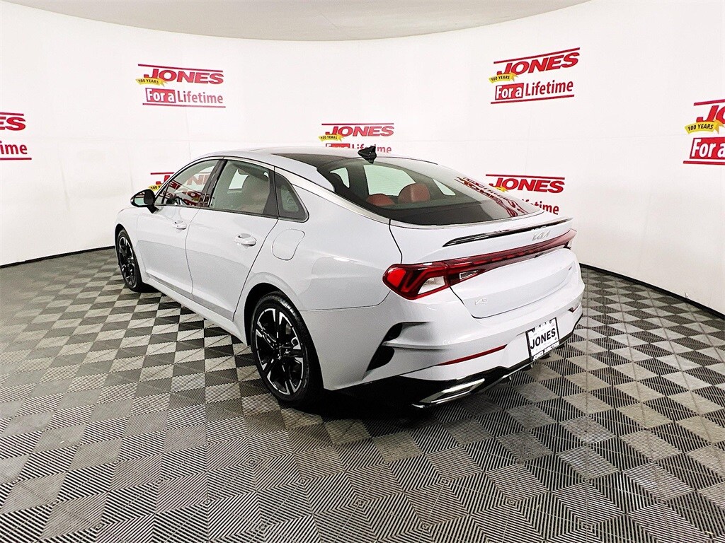 2023 Kia K5 GT-Line photo 2