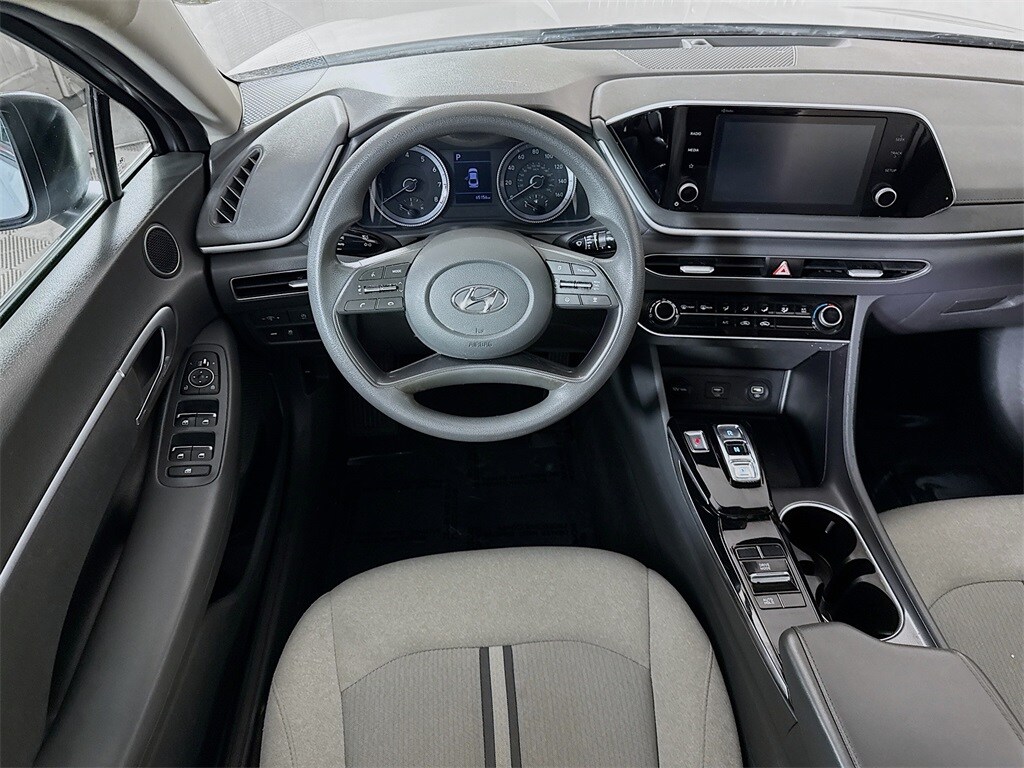 2020 Hyundai Sonata SE photo 3
