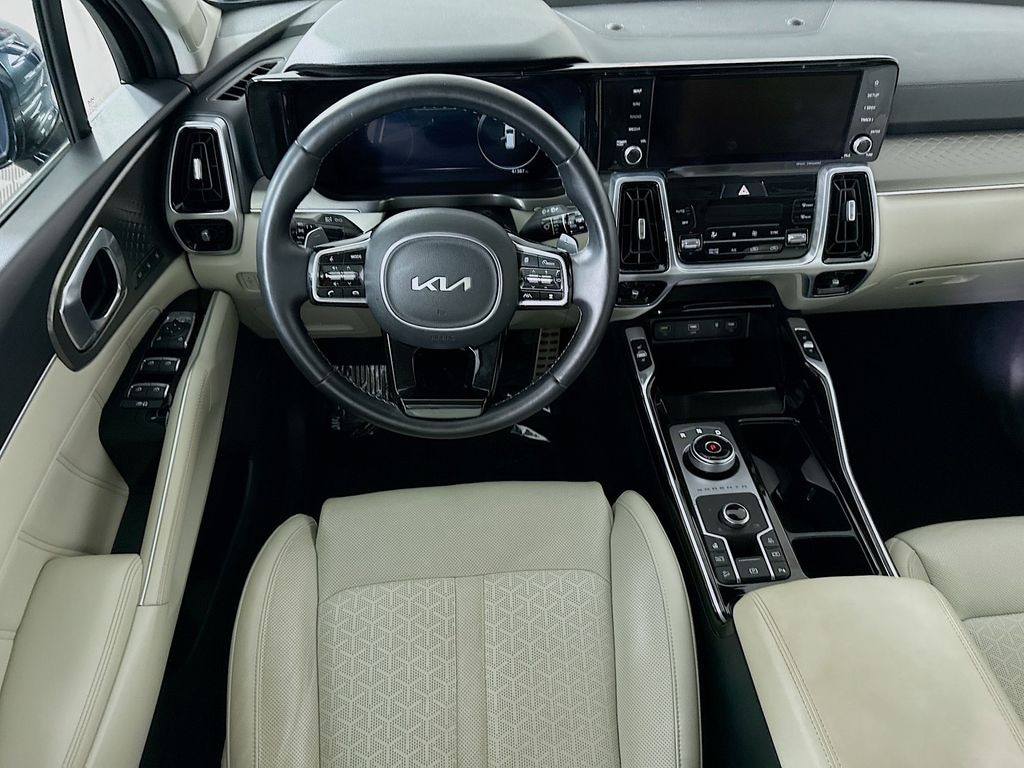 Certified 2022 Kia Sorento Plug-In Hybrid SX Prestige SUV