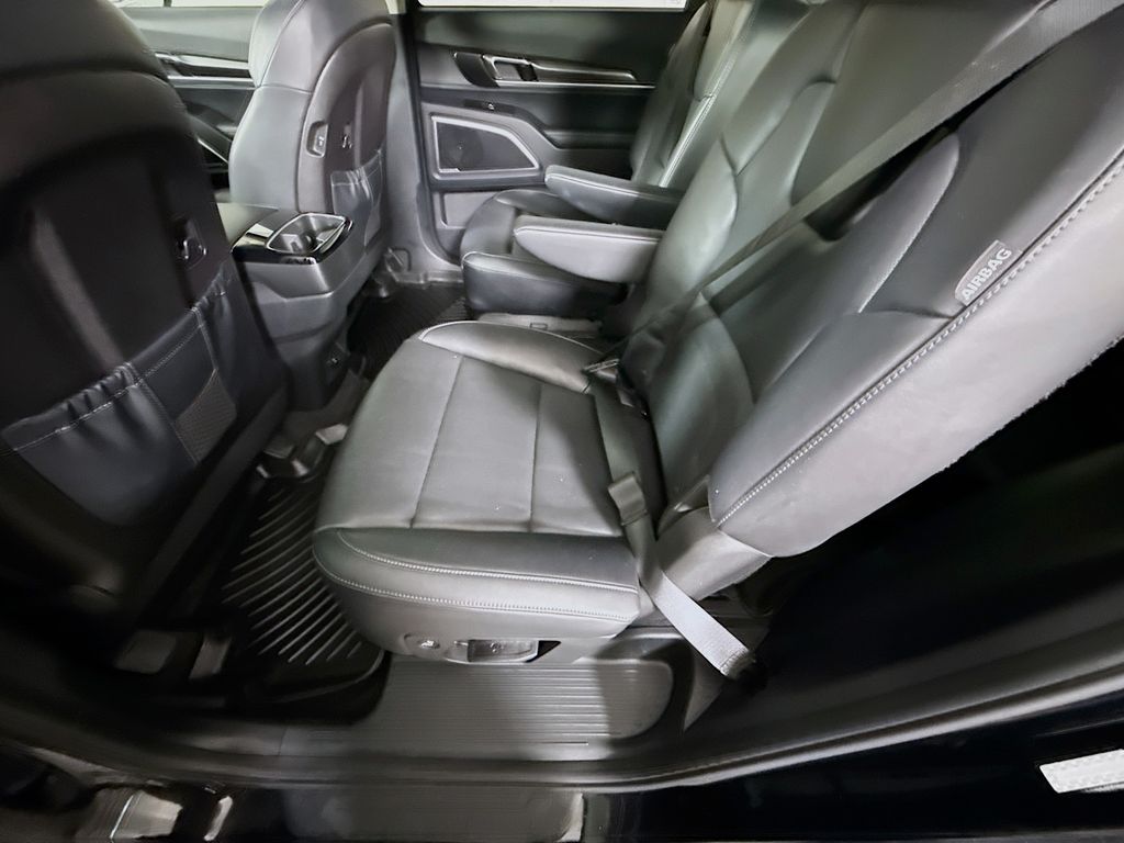 Photo 28