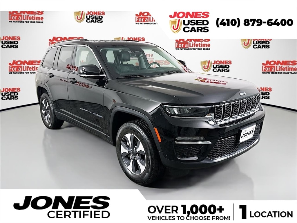 2022 Jeep Grand Cherokee 4xe's photo