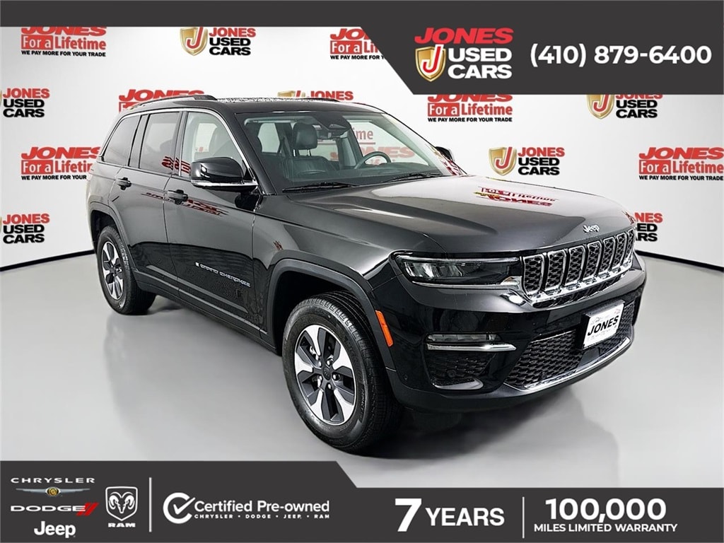 2022 Jeep Grand Cherokee 4xe's photo