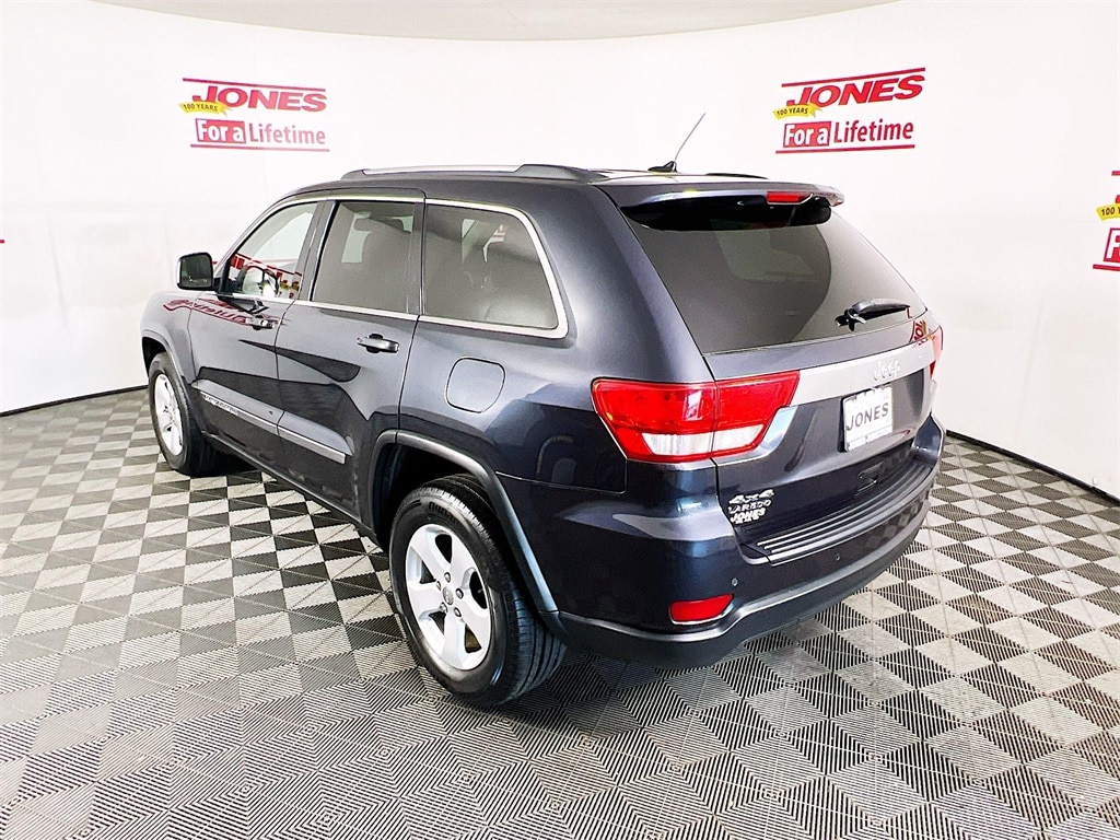 Used 2013 Jeep Grand Cherokee Laredo with VIN 1C4RJFAG7DC501992 for sale in Fallston, MD