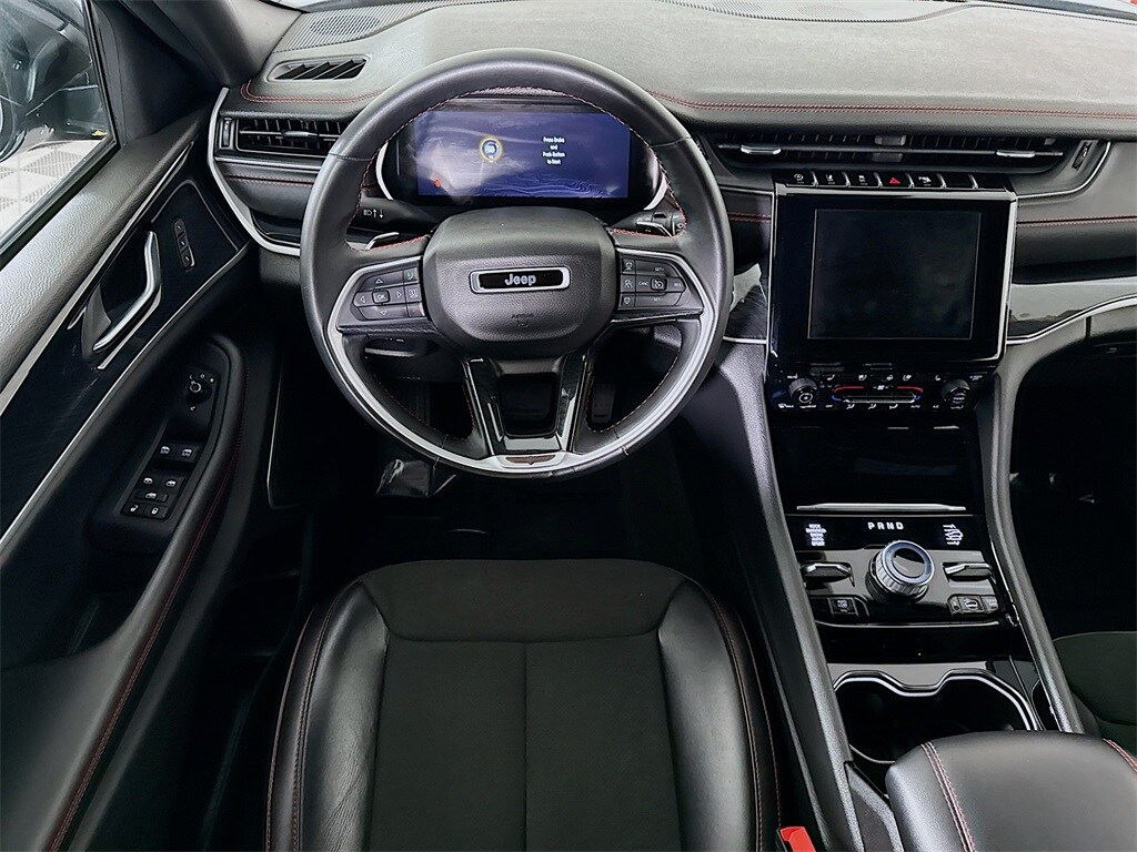 2022 Jeep Grand Cherokee Trailhawk photo 3