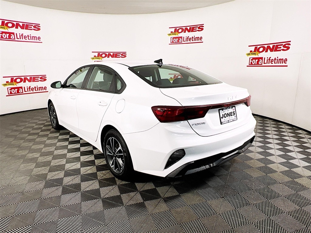 Used 2023 Kia Forte LXS with VIN 3KPF24AD1PE594824 for sale in Fallston, MD