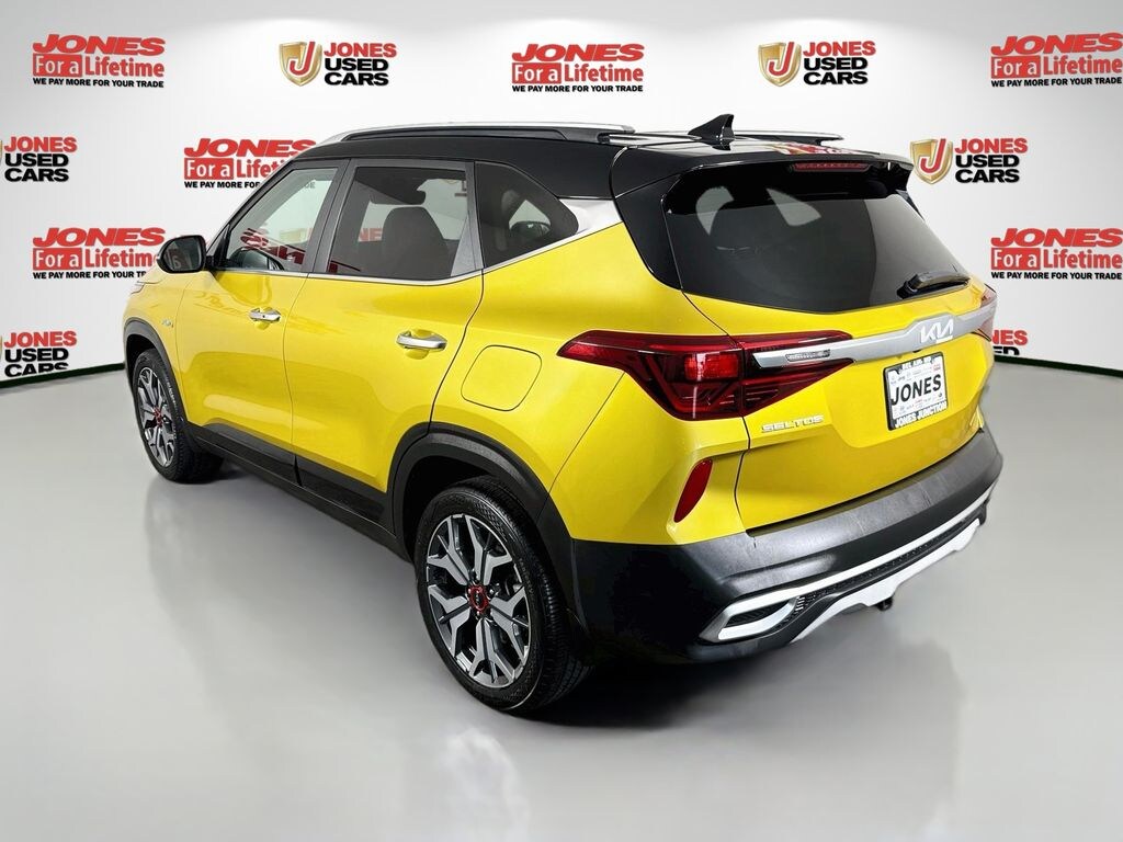 Certified 2022 Kia Seltos SX SUV
