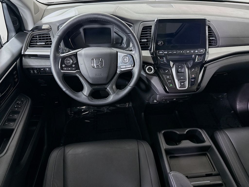 Used 2022 Honda Odyssey Touring Van